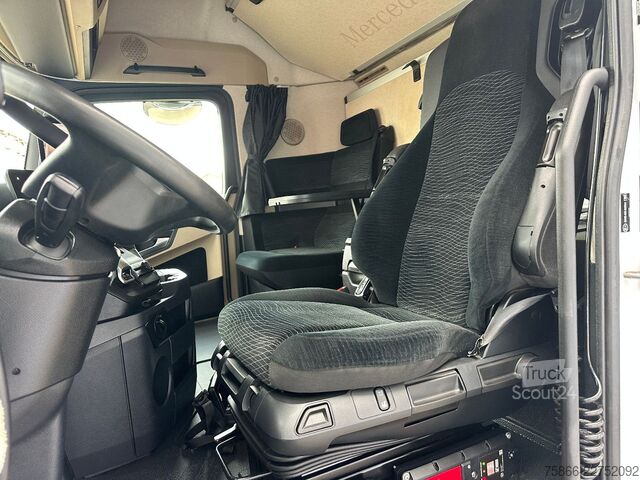 Бортовой грузовик MERCEDES-BENZ 2653 L 6x4 Actros 5 HiabXHipro232ES6 bis 16.90m