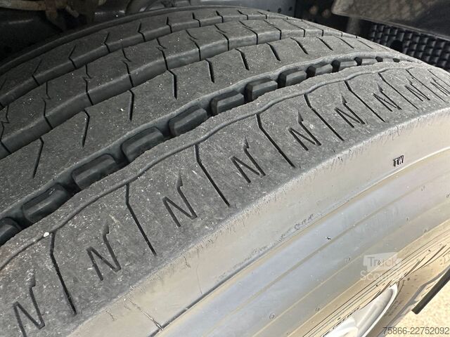 Camion cu platformă MERCEDES-BENZ 2653 L 6x4 Actros 5 HiabXHipro232ES6 bis 16.90m