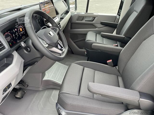 Duba panelată MAN TGE 3.180 L3H3 MIXTO 4x4 STANDHZ ACC LENKRADHZ
