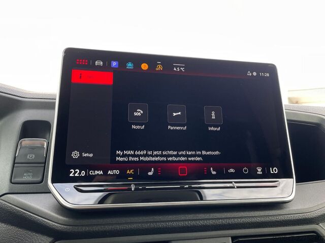 Duba panelată MAN TGE 3.180 L3H3 MIXTO 4x4 STANDHZ ACC LENKRADHZ