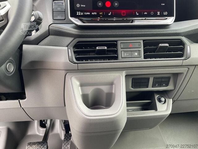Duba panelată MAN TGE 3.180 L3H3 MIXTO 4x4 STANDHZ ACC LENKRADHZ