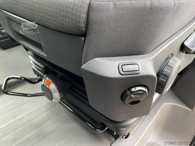 Duba panelată MAN TGE 3.180 L3H3 MIXTO 4x4 STANDHZ ACC LENKRADHZ