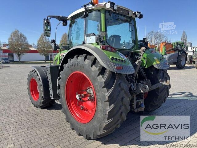 Traktor Fendt 718 VARIO S4