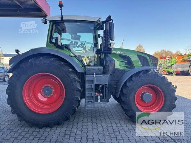 Traktor Fendt 828 VARIO S4