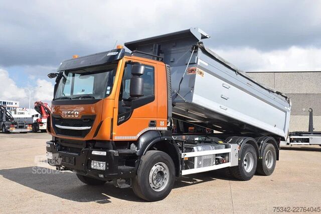 Benne Iveco Stralis 460 XWAY