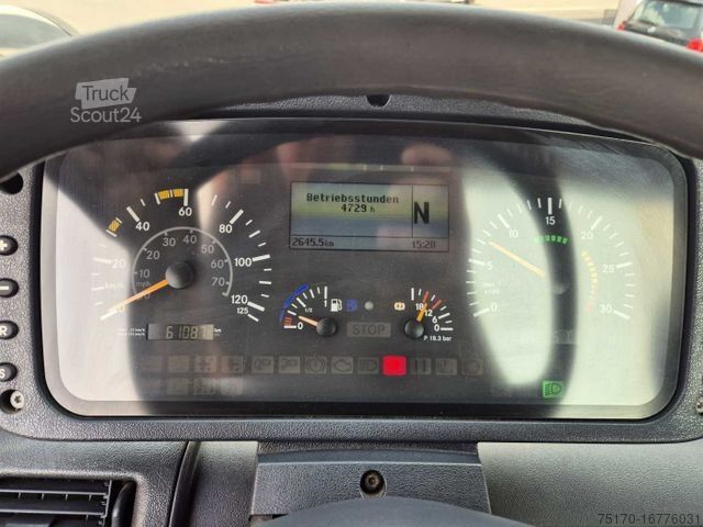 Vrachtwagenchassis MERCEDES-BENZ Unimog U400 4x4 Vario Pilot Zapfwelle LOF