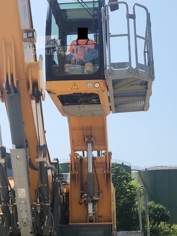 Lánctalpas kotrógép LIEBHERR LH40C Litronic Industry Long reach 43 Ton