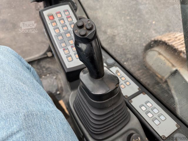 Lánctalpas kotrógép LIEBHERR LH40C Litronic Industry Long reach 43 Ton