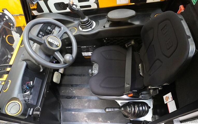 Chariot télescopique JCB 514-40