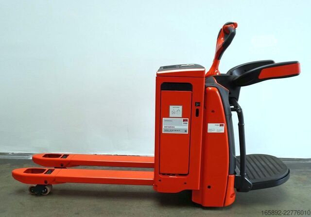 Transpalette électrique à conducteur porté debout Linde T 25 AP 1156-00