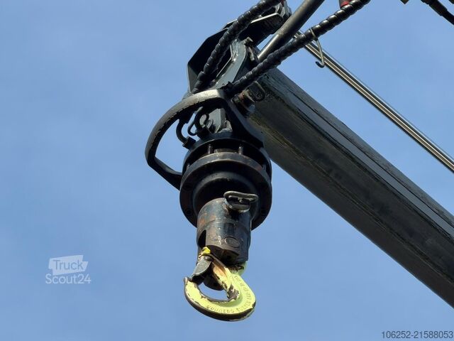 Camión grúa Volvo FH 460 6X4 + (26.5m) CRANE COPMA 530.7 + FlY-JI...