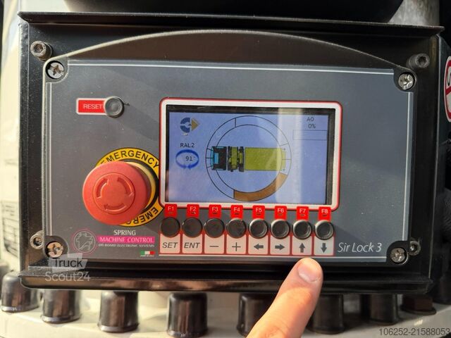 Camión grúa Volvo FH 460 6X4 + (26.5m) CRANE COPMA 530.7 + FlY-JI...