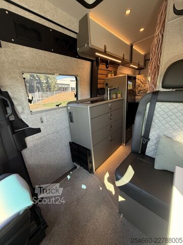 Kastenwagen Wohnmobil / Campervan HYMER/ERIBA Grand Canyon S CrossOver 600 UMBAU!!!!!