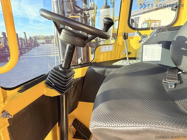 Fyrvägsstaplare Combilift C3000 GAS TRIPLEX 4900 FREE LIFT CABIN