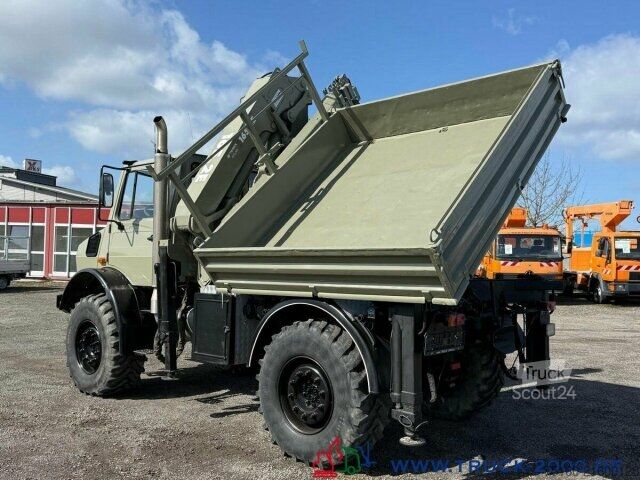 Trójstronna wywrotka Unimog U5000 4x4 Atlas Kran 165.2E 16,5m Höhe + Winde