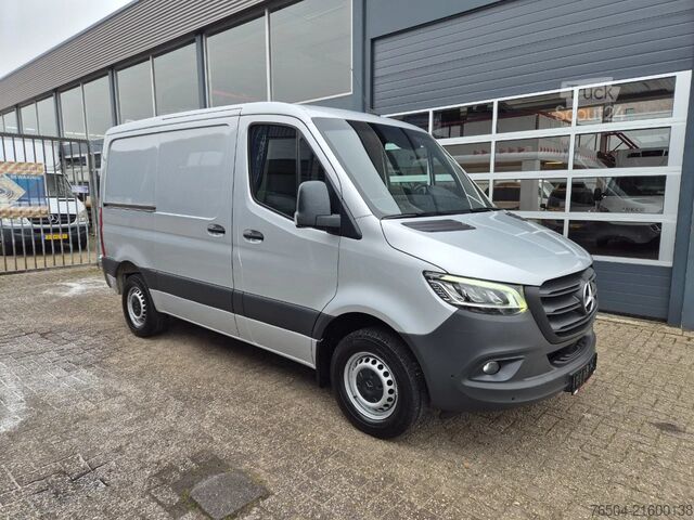 Delivery van Mercedes-Benz Sprinter 317 CDI L1H1 Automaat Sortimo inrichti...