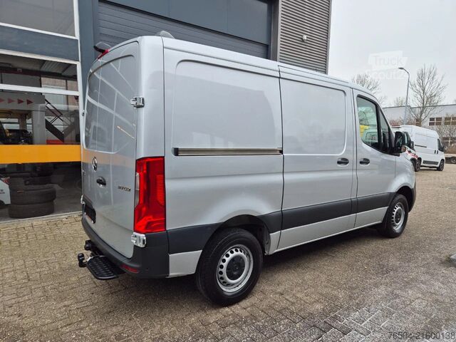 Delivery van Mercedes-Benz Sprinter 317 CDI L1H1 Automaat Sortimo inrichti...