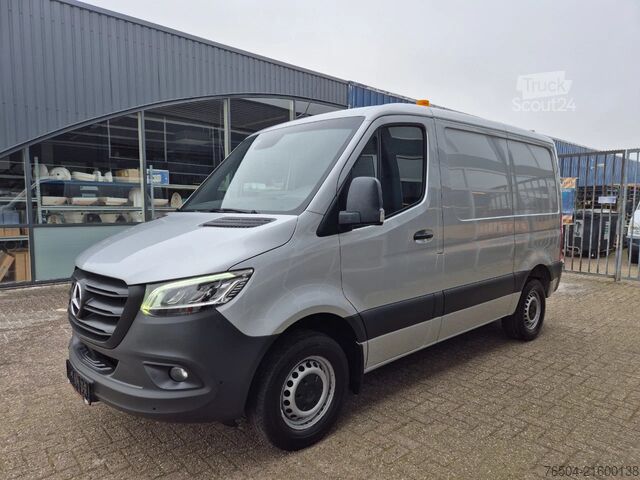 Delivery van Mercedes-Benz Sprinter 317 CDI L1H1 Automaat Sortimo inrichti...