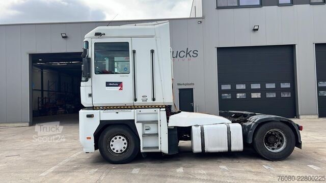 Standaard trekker Renault MAGNUM 460 (AIRCO / BONNE ETAT)