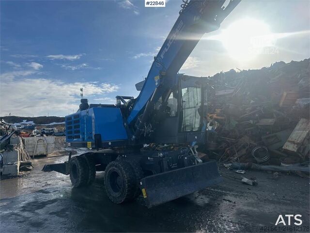 Wheel excavator Fuchs MHL 320 SS wheeled excavator w/ grab. WATCH VIDEO