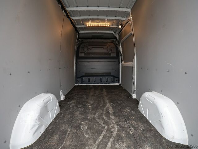 Furgone a tetto alto Mercedes-Benz Sprinter 315 CDI Kasten L2H2 AHK Stdhz. Navi