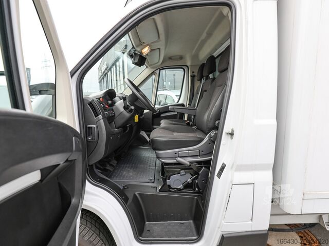 Box van Opel Movano 2.2 Koffer L4 Ladebordwand Klima Kamer