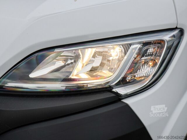 Box van Opel Movano 2.2 Koffer L4 Ladebordwand Klima Kamer