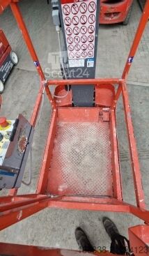 Pracovní plosiny nuzky Skyjack SJ 12 Elektro 5,65 m