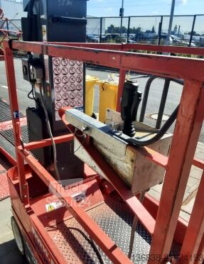 Pracovní plosiny nuzky Skyjack SJ 12 Elektro 5,65 m