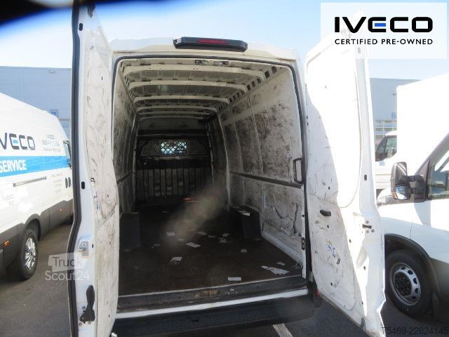 Ван с висока покривка IVECO 35S16A8V