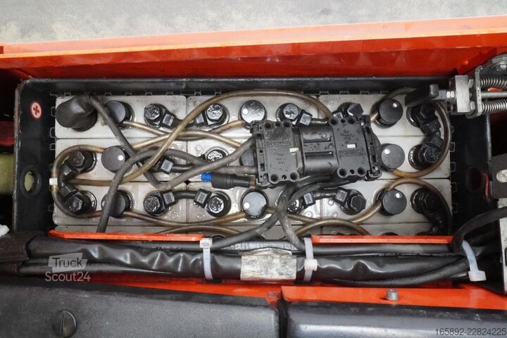 رافعة شوكية Linde E 10 334