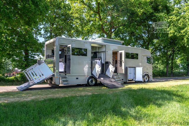 Transport de chevaux Scania S500  New Scania S500 STX! 6 horses plus living...