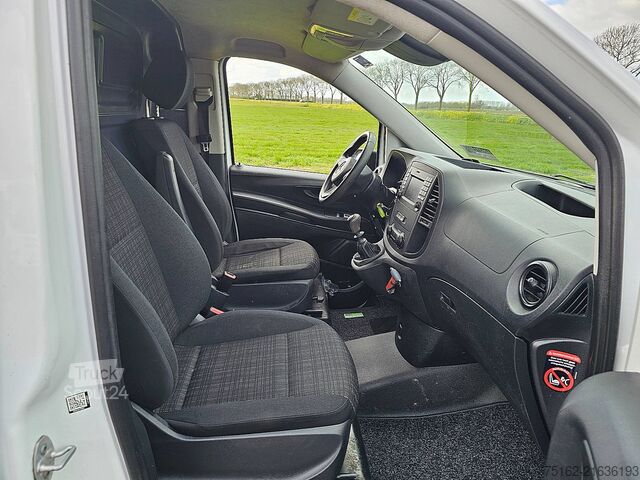 Carrinha de tejadilho alto MERCEDES-BENZ VITO