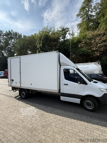 Kastenwagen mit Kofferaufbau Mercedes-Benz Sprinter 317