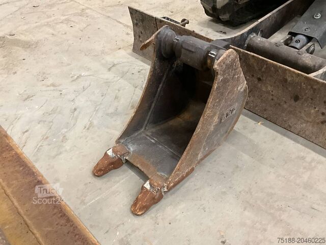 Mini excavator Bobcat E 17