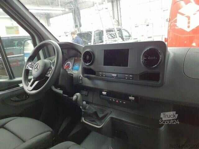 Transporter mit Koffer Mercedes-Benz Sprinter 316 CDI Koffer LBW