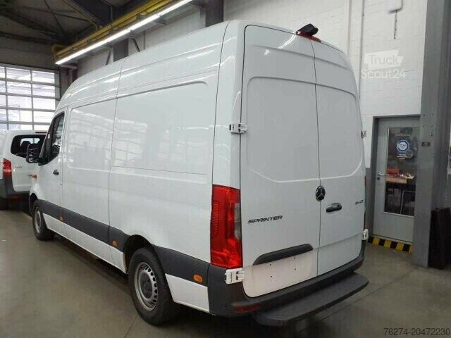 Dodávka s vysokou strechou Mercedes-Benz Sprinter 314 CDI Hochdach RWD L2H2