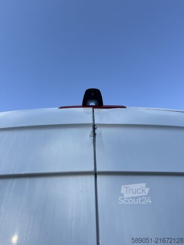 Furgon mixt 6 locuri Mercedes-Benz Sprinter 319 6 posti long