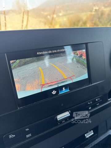 Furgon mixt 6 locuri Mercedes-Benz Sprinter 319 6 posti long