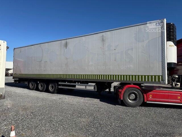 Geïsoleerde kastoplegger Merker 3 achs Carrier Maxima 1300 Portal 2,9m