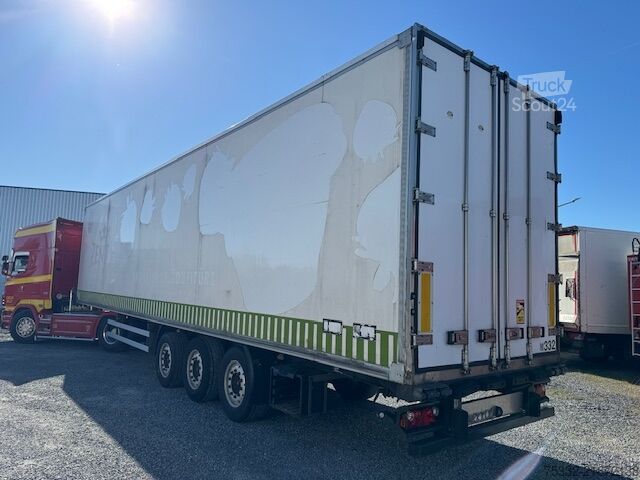 Geïsoleerde kastoplegger Merker 3 achs Carrier Maxima 1300 Portal 2,9m