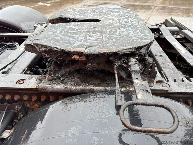 Chassis cabine Volvo FH 460 6x4 CNG / HYDRAULICS / RETARDER / TANDEM...