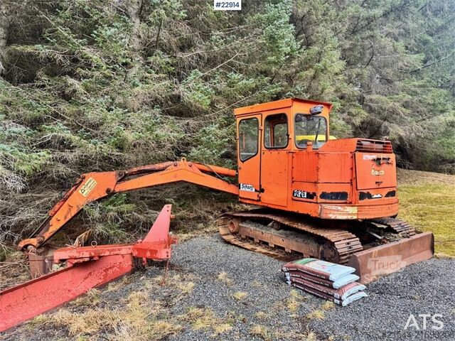 Raupenbagger Schaeff HR26 crawler excavator with 2 buckets.