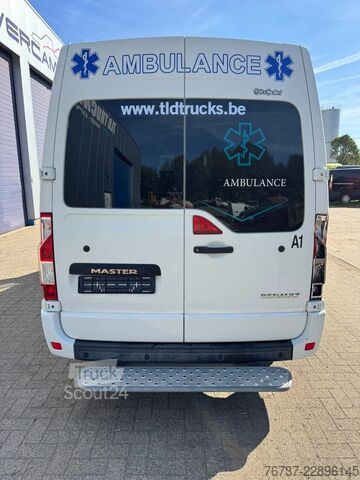 Ambulancia Renault Master **EURO 5-BELGIAN ORIGINE-AIRCO**