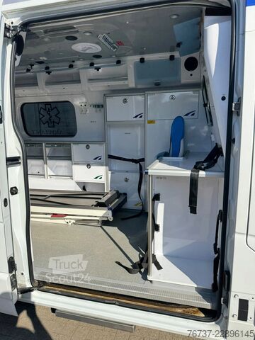 Ambulancia Renault Master **EURO 5-BELGIAN ORIGINE-AIRCO**