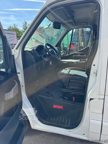 Ambulancia Renault Master **EURO 5-BELGIAN ORIGINE-AIRCO**