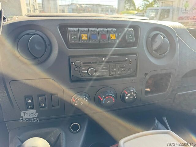 Ambulancia Renault Master **EURO 5-BELGIAN ORIGINE-AIRCO**