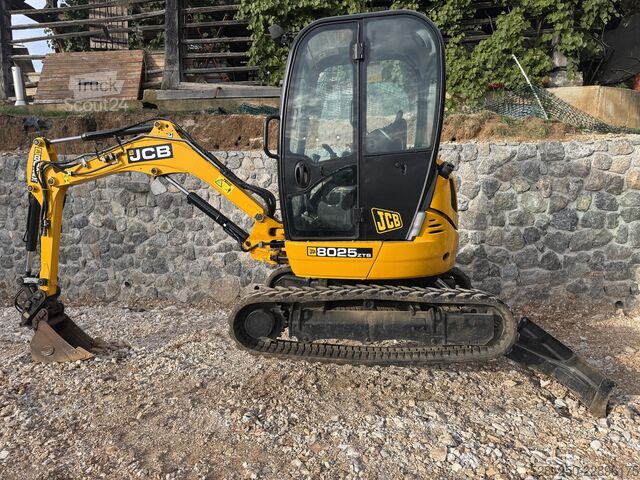 Mini-excavator JCB 8025 ZTS