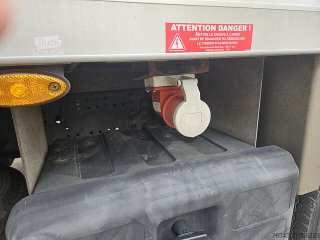 Ledusskapja kravas automašīna Iveco EUROCARGO ML 120E25/P - EEV