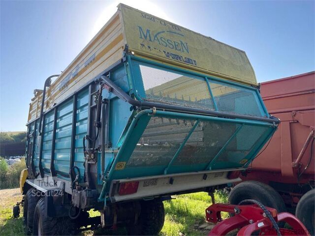 Sammelwagen Mengele Roto Bull 6000/2
